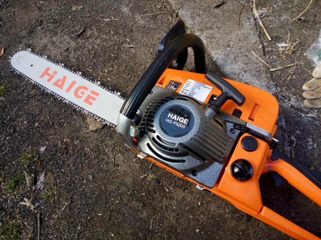 52ccのエンジンチェーンソーはやはり切れ味が違います Hg F50 農ログ 18年2月17日 モノグサにお灸